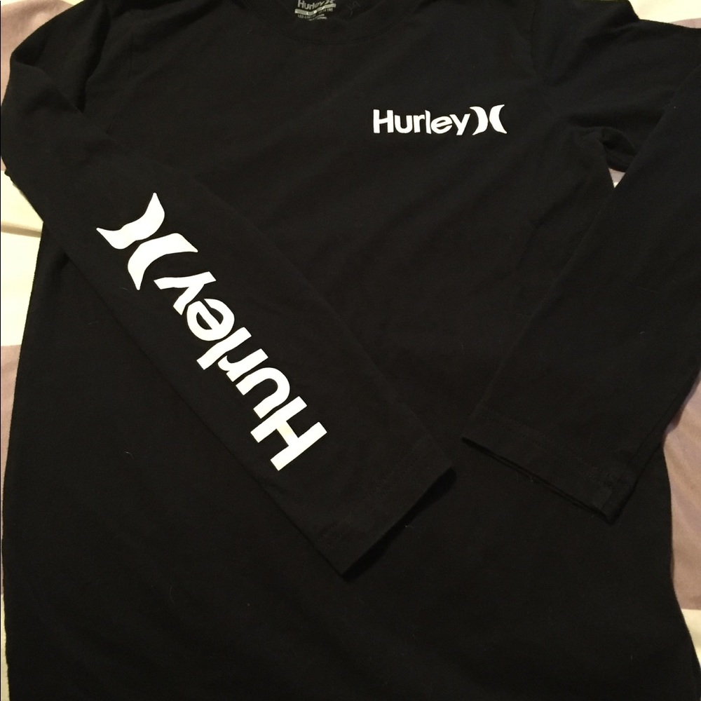 Hurley Long Sleeve Top
